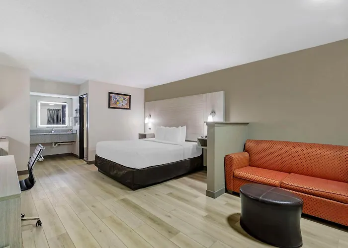 Econo Lodge Augusta, Downtown
